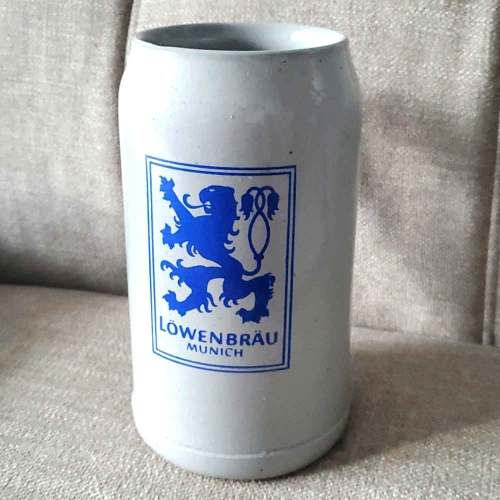 Löwenbräu Munich German Octoberfest Beer Stein